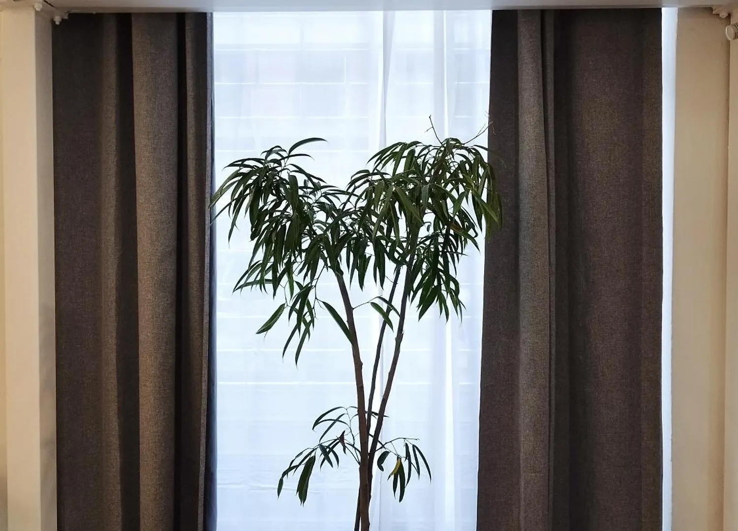 Spazio Susa - Loft Vicino Alla Stazione M4 - Susa Apartment Milan